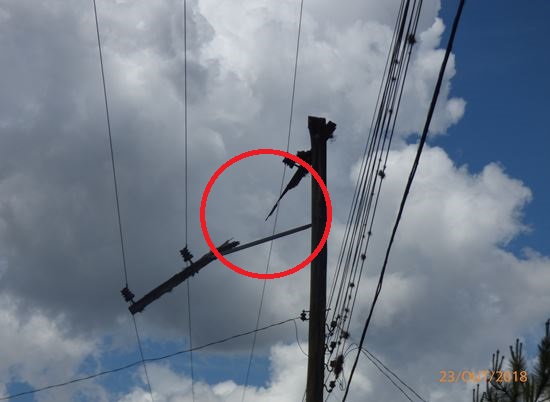 Fios de alta-tensão ameaçam cair sobre a RS-480, em Barão de Cotegipe