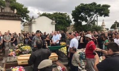 Emoção marca despedida de policial morta