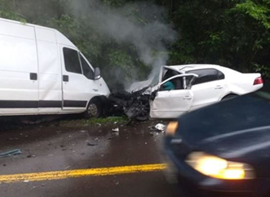 Grave colisão em Campo Bom deixa motorista e adolescente de 15 anos mortos