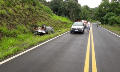 Capotamento deixa vítima fatal na ERS-208, em Machadinho